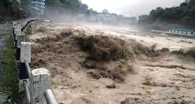 महाकालीको बहाव खतराको सतहभन्दा माथि