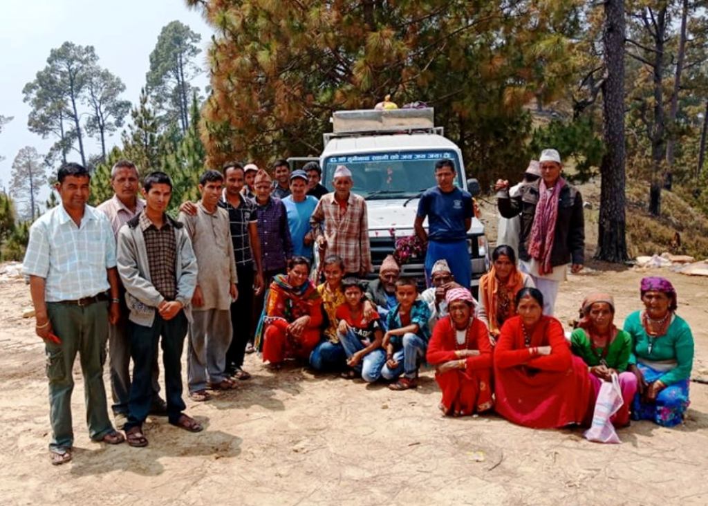 पहिलो चोटि गाँउमा गाडी पुग्दा भव्यस्वागत