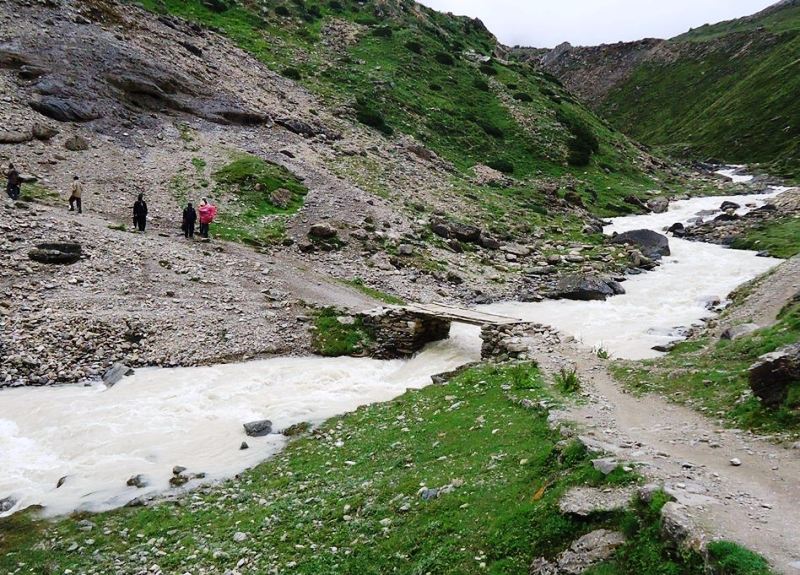 नेपालीले आफ्नो भुमी कालापानी र्फिता पाउनु पर्ने भनि राप्रपाद्धारा २२ बुदेँ माग सहित प्रधानमन्त्रीलाई ज्ञापन पत्र