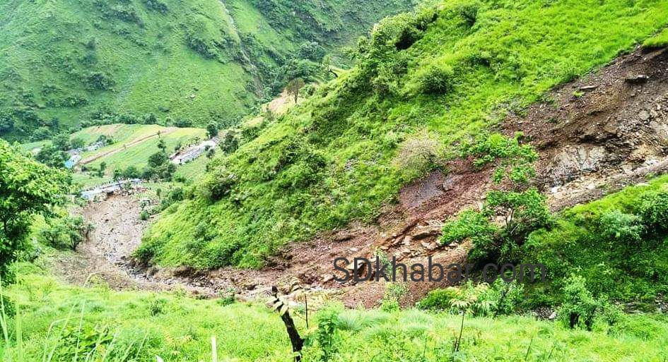 दार्चुलाको नाैगाड गाँउपालिकामा पहिराेले घर पुरिँदा २जनाकाे मृत्यु