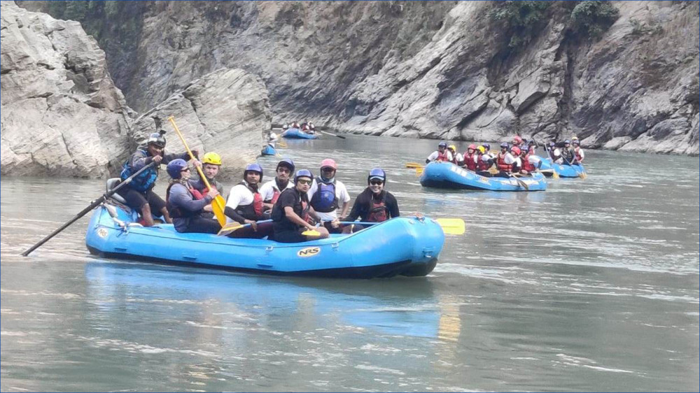 महाकाली नदिमा एसएसबी ले गर्‍यो र्‍याफ्टिङको अभ्यास