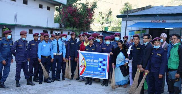 जिल्ला अस्पतालमा दार्चुलामा सरसफाई