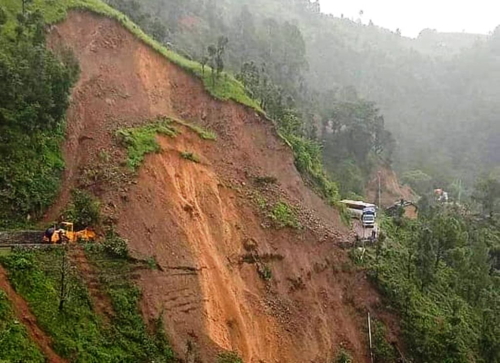 महाकाली लोकमार्ग अवरुद्ध