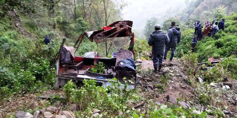 सवारी चालक माथि मुद्धा दर्ता