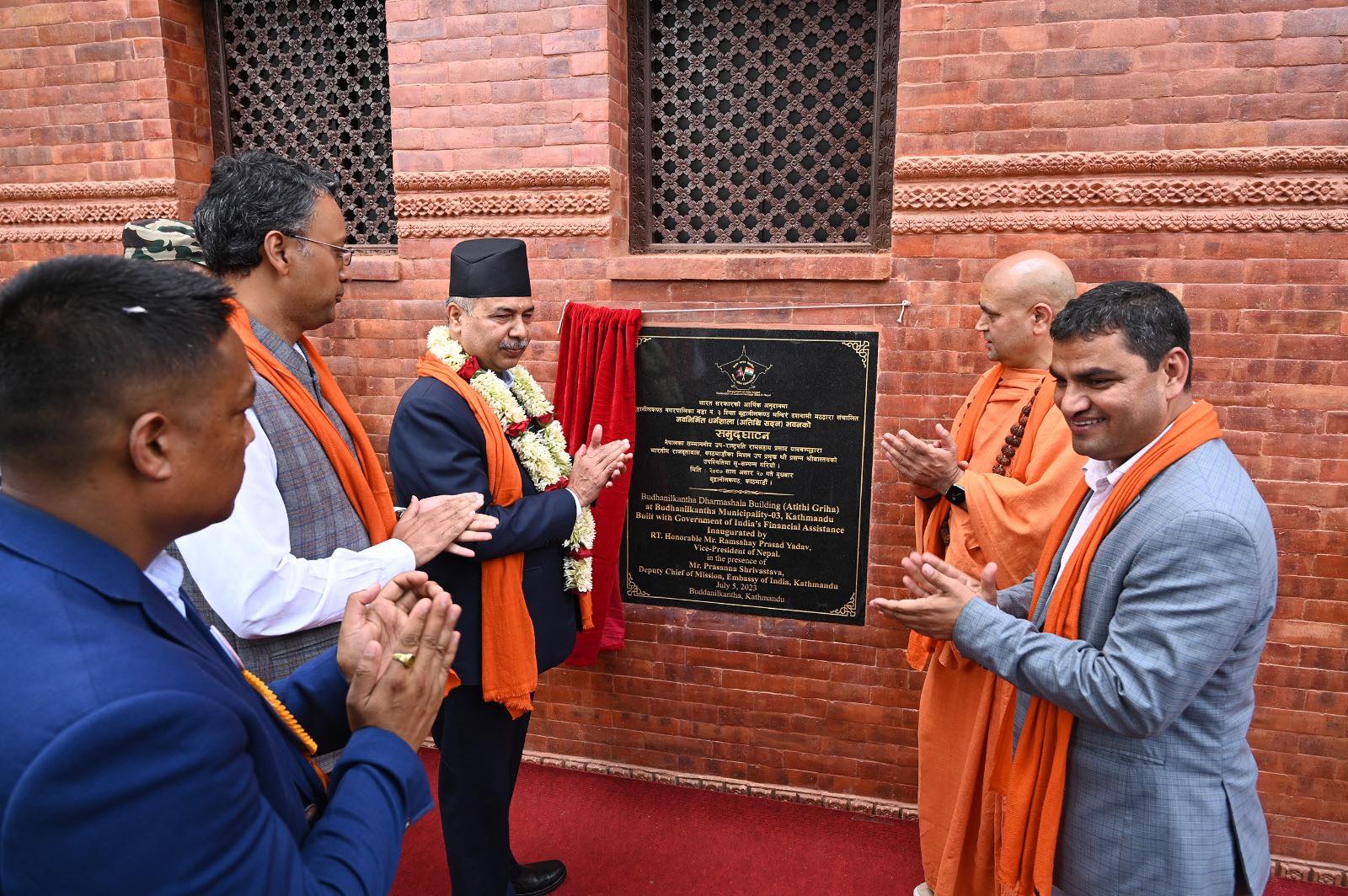 भारतीय सहयोगमा बनेको बुढानीलकण्ठ धर्मशालाको उद्घाटन